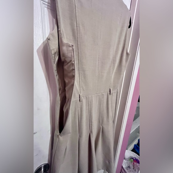 Calvin Klein Tan Ruffle Collar V Neck Sleeveless Pleated Fit and Flare Dress - Picture 8 of 11